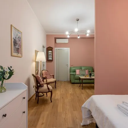 Bnbutler - Principe Eugenio - Casa Corsini, Un Angolo Retro Lejlighed