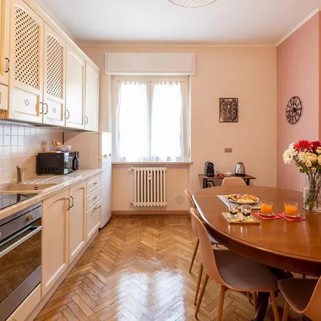 Bnbutler - Principe Eugenio - Casa Corsini, Un Angolo Retro * Milano