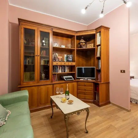 Bnbutler - Principe Eugenio - Casa Corsini, Un Angolo Retro Daire